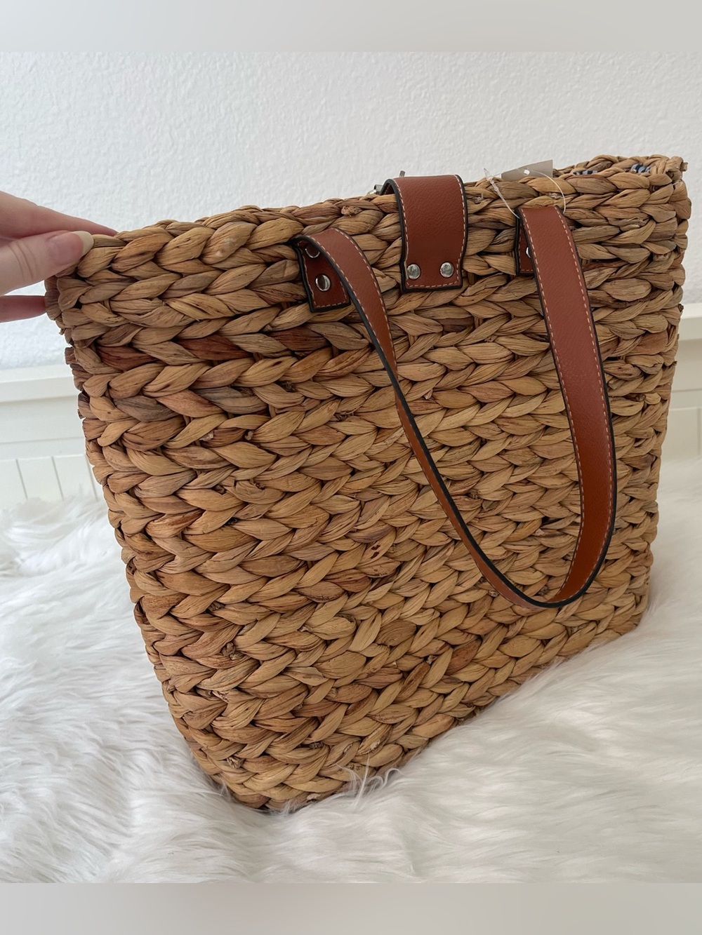 NWT Wicker Picnic Basket Convertible Backpack Purse Light Brown Tan Bag NEW - Picture 4 of 7